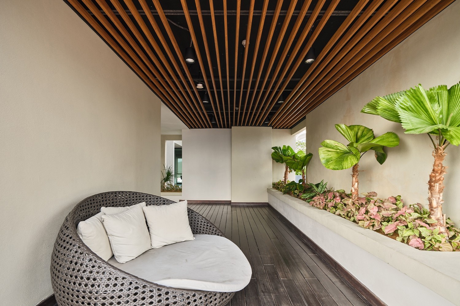 Wooden False Ceiling Design Ideas for Warm Interiors